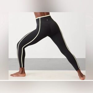 Athleta Elation HR Black Leggings‎ with Yellow Stripes